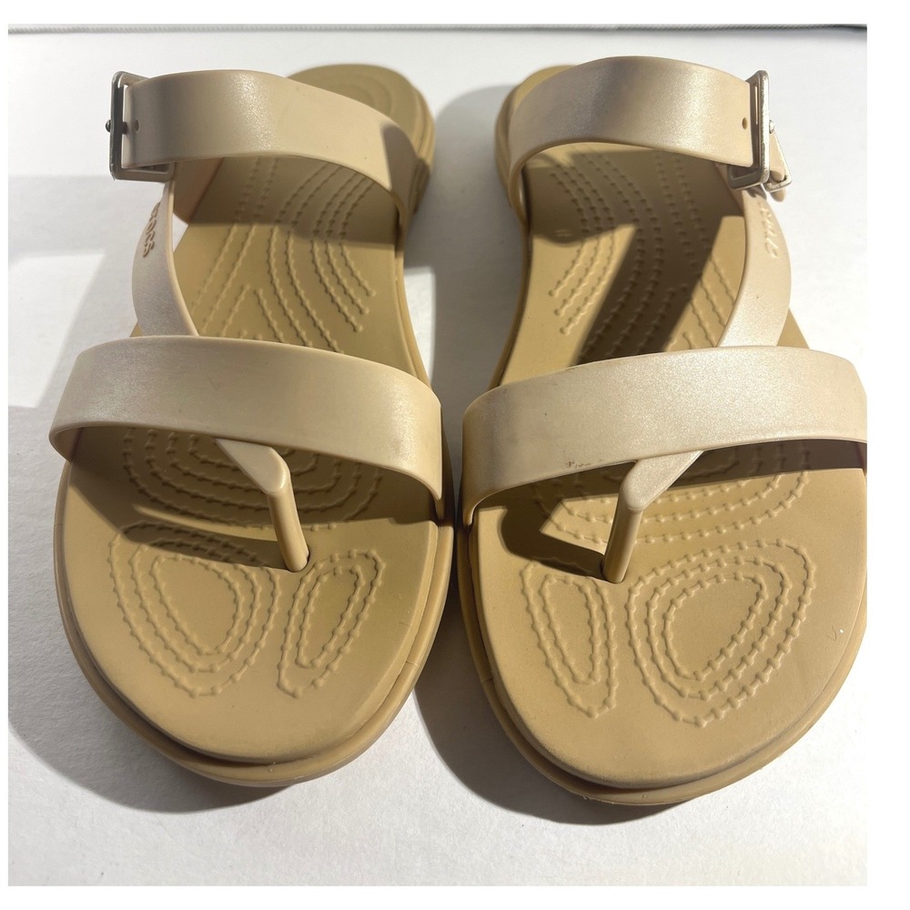 Crocs Sandals Womens 6 Tan Tulum Strappy Thong Buckle Flat Iconic Comfort Casual - Picture 2 of 6